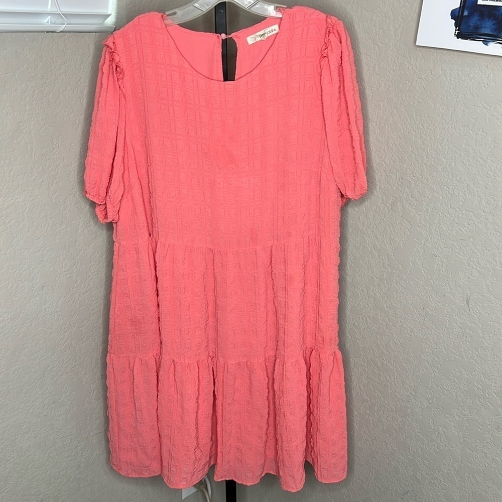 192 - Rewind NWOT Coral Pink Short Sleeve Midi Dress, Size 1X